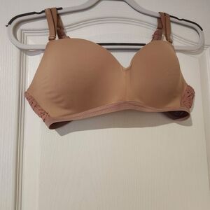 Seamless‎ Tan Bra Aerie 36C Lace Wireless